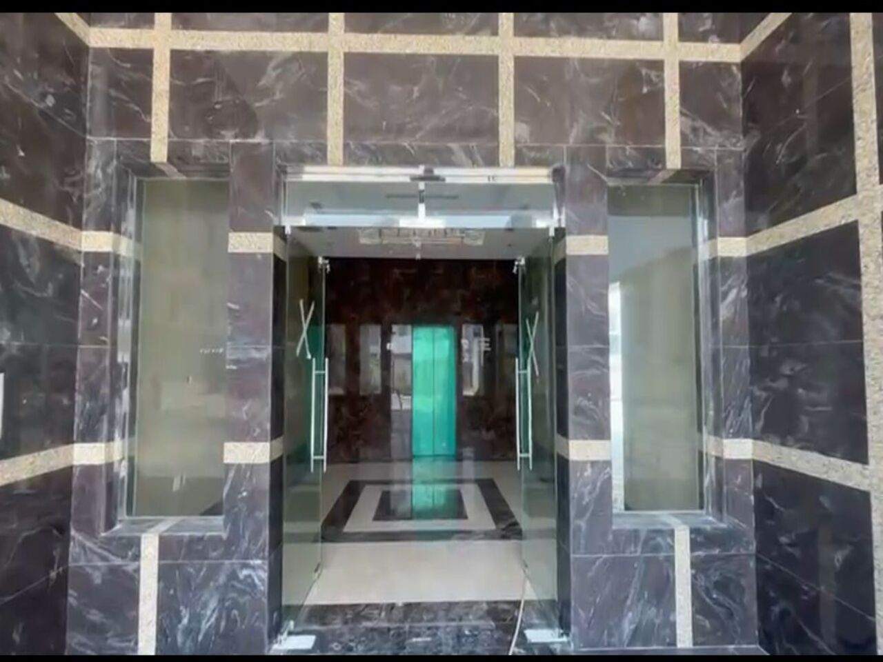 Commercial- Liwan 2 Full Building